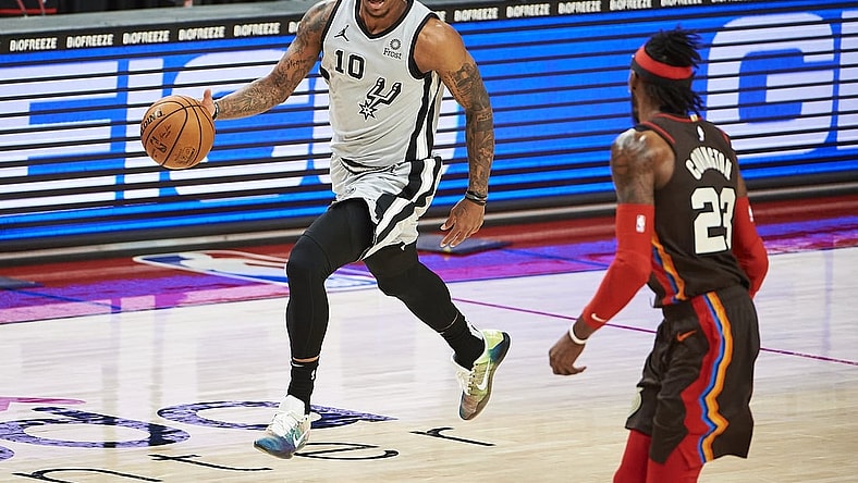 Chicago Bulls acquire DeMar DeRozan