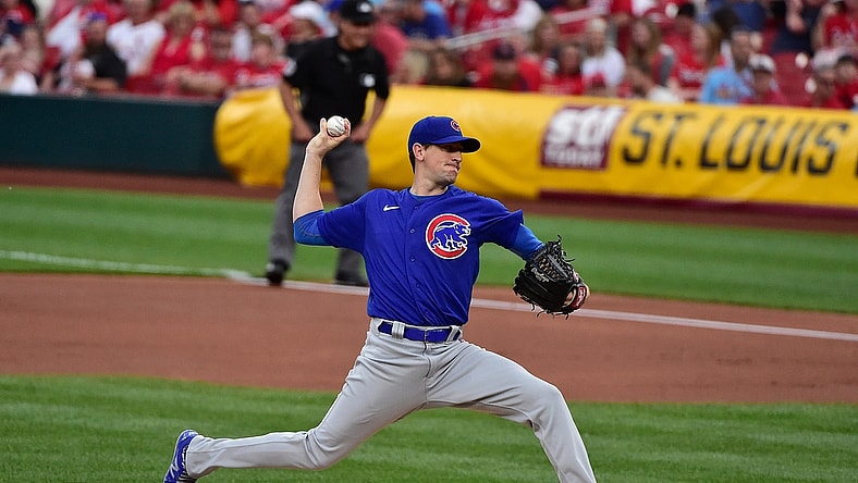 May 21, 2021; St. Louis, Missouri, USA; Chicago Cubs starting pitcher Kyle Hendricks (28) pitches during the first inning against the St. Louis Cardinals at Busch Stadium. Mandatory Credit: Jeff Curry-USA TODAY Sports