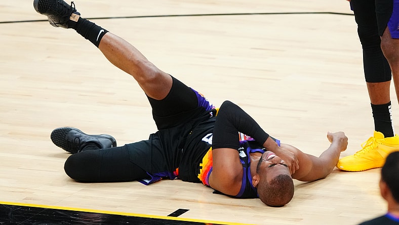 Phoenix Suns guard Chris Paul injured