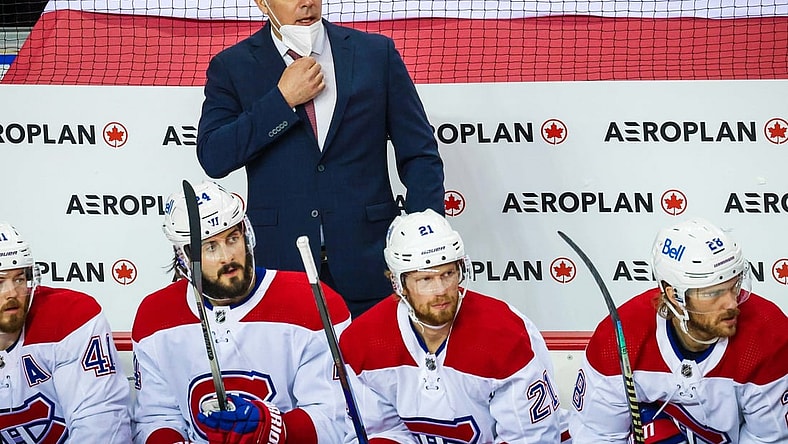 Apr 23, 2021; Calgary, Alberta, CAN; Montreal Canadiens head coach Dominique Ducharme on his bench against the Calgary Flames during the second period at Scotiabank Saddledome. Mandatory Credit: Sergei Belski-USA TODAY Sports