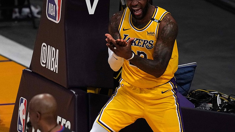 LeBron James, Los Angeles Lakers roasted for awful Game 6 1st half vs. Suns