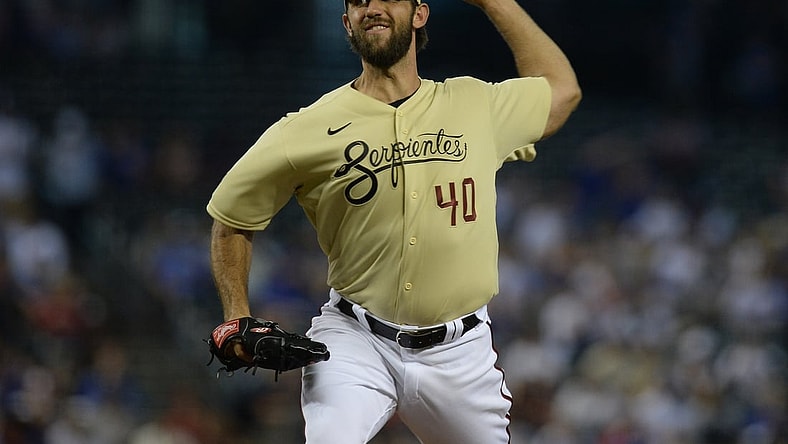 Jul 16, 2021; Phoenix, Arizona, USA; Arizona Diamondbacks starting pitcher Madison Bumgarner (40) pitches against the Chicago Cubs during the first inning at Chase Field. Mandatory Credit: Joe Camporeale-USA TODAY Sports