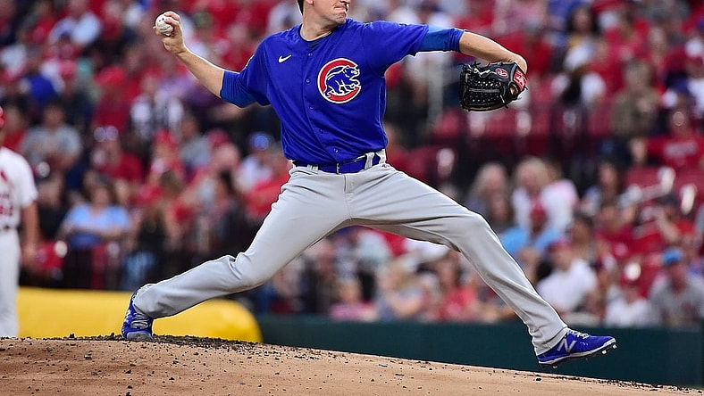 Jul 21, 2021; St. Louis, Missouri, USA;  Chicago Cubs starting pitcher Kyle Hendricks (28) pitches during the first inning against the St. Louis Cardinals at Busch Stadium. Mandatory Credit: Jeff Curry-USA TODAY Sports