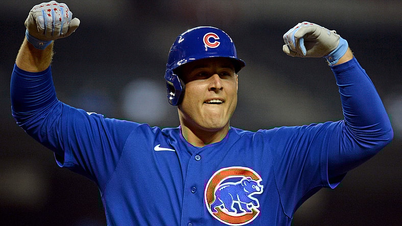 New York Yankees acquire Anthony Rizzo in trade with Chicago Cubs