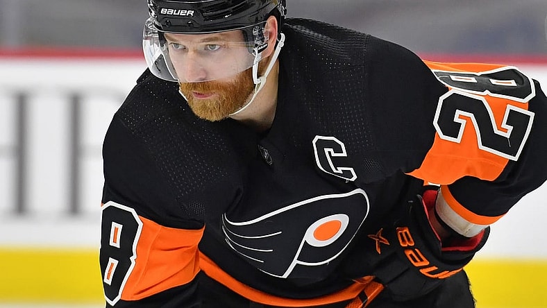 May 1, 2021; Philadelphia, Pennsylvania, USA; Philadelphia Flyers center Claude Giroux (28) against the New Jersey Devils  at Wells Fargo Center. Mandatory Credit: Eric Hartline-USA TODAY Sports