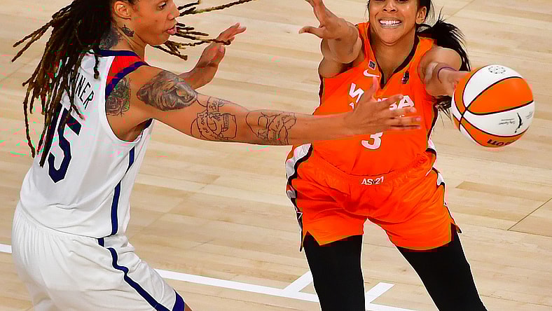 Candace Parker suffers an ankle injury in Chicago Sky loss