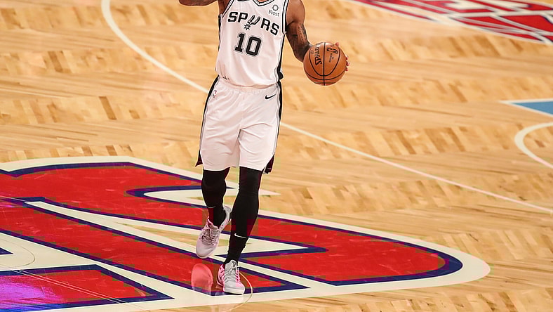 San-Antonio-Spurs-DeMar-DeRozan