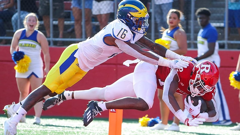 Delaware defensive back Nijuel Hill (16) can't stop Rutgers' Brandon Sanders on a second quarter touchdown reception at SHI Stadium in Piscataway, NJ, Saturday, Sept. 18, 2021.

Ud At Rutgers