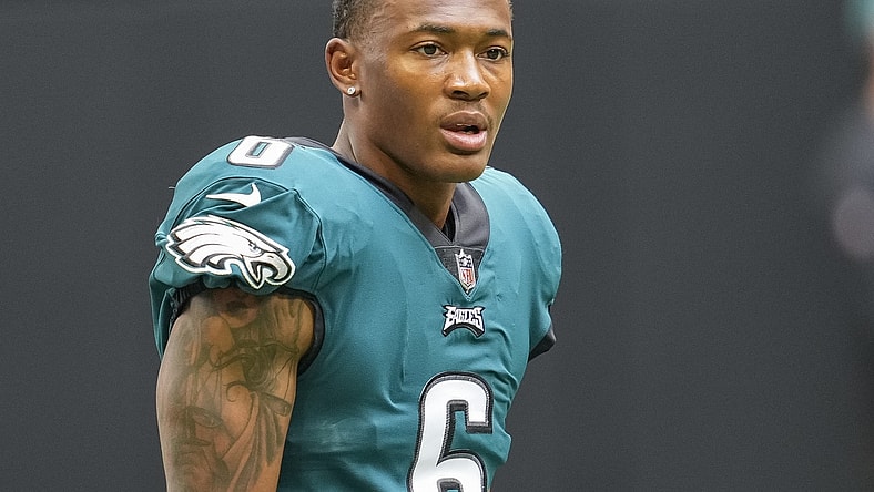 WATCH: Jalen Hurts, DeVonta Smith connect on beautiful Philadelphia Eagles TD