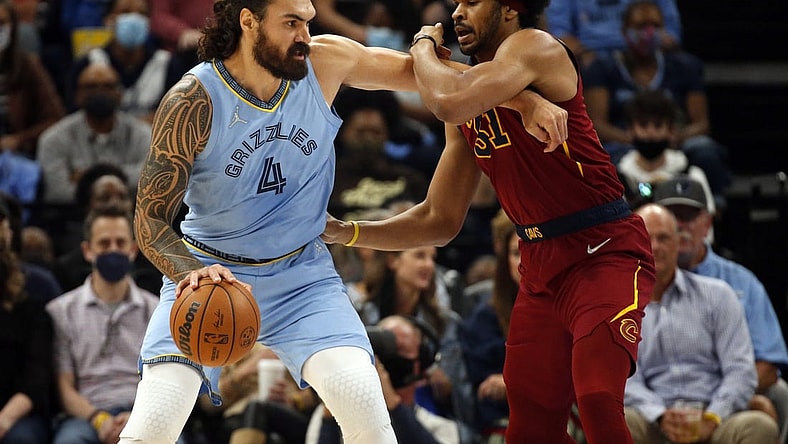 Oct 20, 2021; Memphis, Tennessee, USA; Memphis Grizzles center Steven Adams (4) drives to the basket against Cleveland Cavaliers center Jarrett Allen (31) during the first half at FedExForum. Mandatory Credit: Petre Thomas-USA TODAY Sports