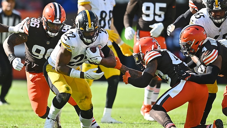 Oct 31, 2021; Cleveland, Ohio, USA; Pittsburgh Steelers running back Najee Harris (22) runs with the ball as Cleveland Browns defensive tackle Jordan Elliott (96) and free safety John Johnson (43) defend during the first half at FirstEnergy Stadium. Mandatory Credit: Ken Blaze-USA TODAY Sports