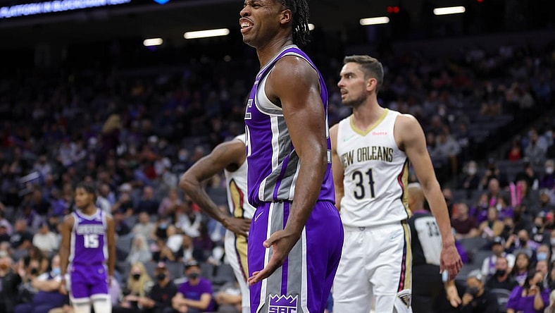 Nov 3, 2021; Sacramento, California, USA; Sacramento Kings guard Buddy Hield (24) reacts to a call during the second quarter against the New Orleans Pelicans at Golden 1 Center. Mandatory Credit: Sergio Estrada-USA TODAY Sports