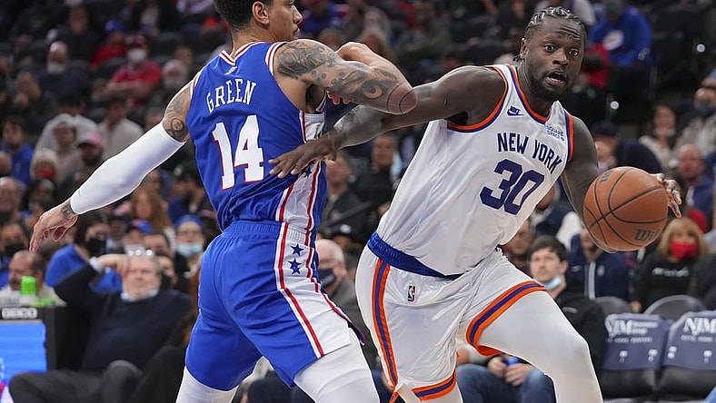 Nov 8, 2021; Philadelphia, Pennsylvania, USA; New York Knicks forward Julius Randle (30) drives to the basket against Philadelphia 76ers forward Danny Green (14) in the first half at the Wells Fargo Center. Mandatory Credit: Mitchell Leff-USA TODAY Sports