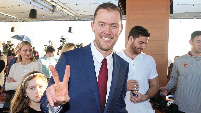 highest-paid college football coaches, Lincoln Riley, USC