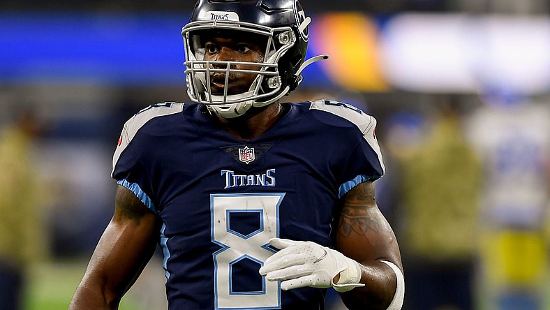 Tennessee-Titans-RB-Adrian-Peterson