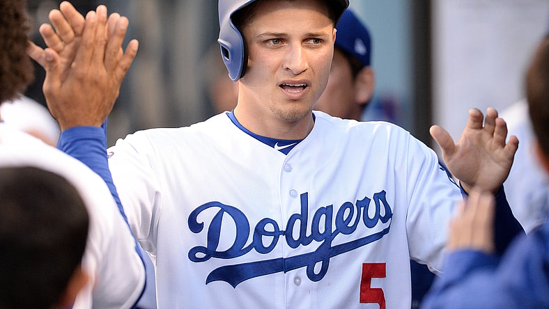 Corey Seager contract