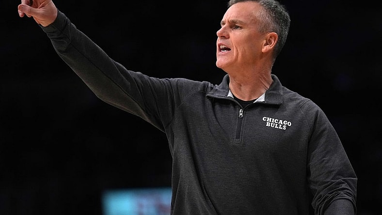 Nov 15, 2021; Los Angeles, California, USA; Chicago Bulls coach Billy Donovan reacts against the Los Angeles Lakers in the first half at Staples Center. The Bulls defeated the Lakers 121-103.  Mandatory Credit: Kirby Lee-USA TODAY Sports