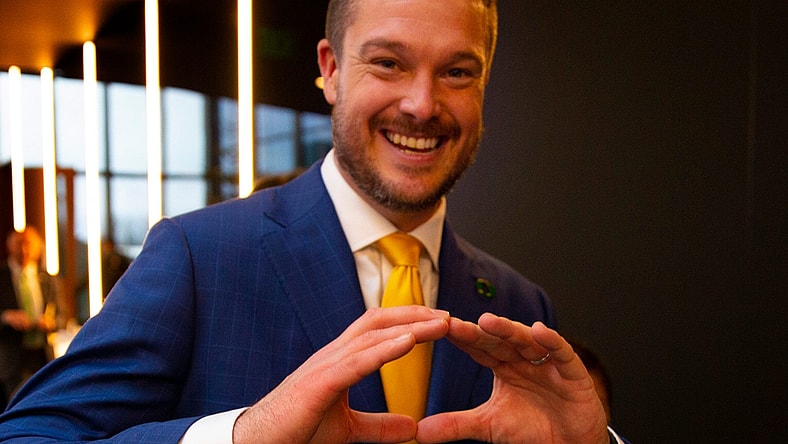 New University of Oregon football coach Dan Lanning flashes the "O" Monday after being introduced as the head coach for the Ducks in Eugene. Lanning  joins the Ducks in his first head coaching job.  Previously defensive coordinator for the University of Georgia (12-1), Lanning  was a hot commodity around college football circles, running a Georgia defense that is arguably the best in the country. Read more in Sports, Page 1B.

Eug 121321 Lanning 04