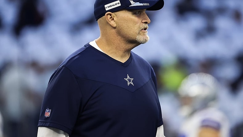 Sep 27, 2021; Arlington, Texas, USA;  Dallas Cowboys defensive coordinator Dan Quinn before the game against the Philadelphia Eagles at AT&T Stadium. Mandatory Credit: Kevin Jairaj-USA TODAY Sports