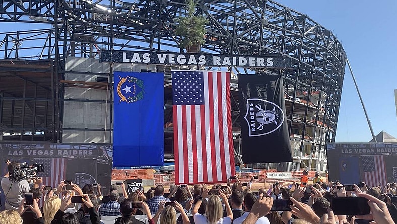 Raiders Allegiant Stadium topping out