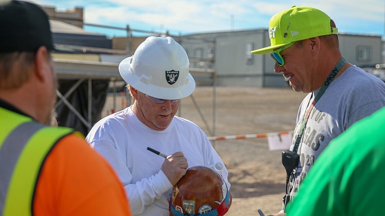 Mark Davis Raiders las Vegas stadium lunch