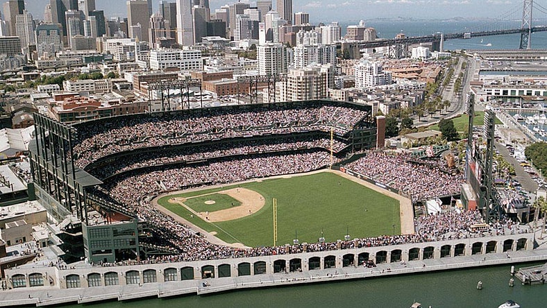 oracle park oakland raiders nfl las vegas