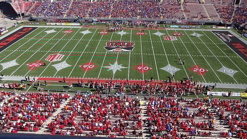 raiders oakland lawsuit sam boyd stadium nevada 2019