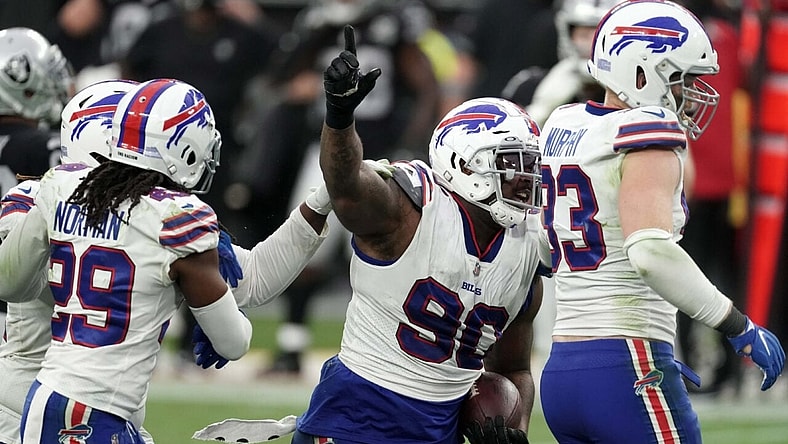 Raiders news Quinton Jefferson