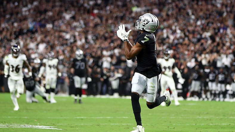 raiders takeaways Zay Jones TD
