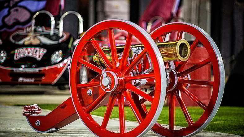Unlv football Fremont cannon