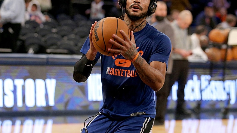 Feb 16, 2022; New York, New York, USA; New York Knicks guard Derrick Rose (4) warms up before a game against the Brooklyn Nets at Madison Square Garden. Mandatory Credit: Brad Penner-USA TODAY Sports