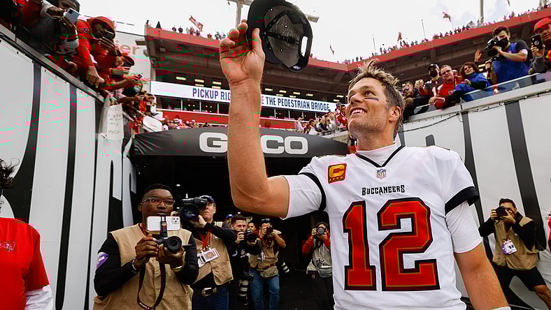 tom brady, miami dolphins