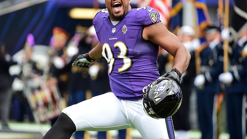 Oct 24, 2021; Baltimore, Maryland, USA; Baltimore Ravens defensive end Calais Campbell (93) runs onto the field prior to the game against the Cincinnati Bengals at M&T Bank Stadium. Mandatory Credit: Evan Habeeb-USA TODAY Sports