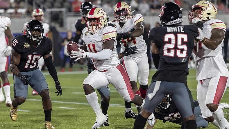 Apr 23, 2022; Birmingham, AL, USA; Birmingham Stallions running back CJ Marable (11) runs the ball for a touchdown against the Houston Gamblers during the second half at Protective Stadium. Mandatory Credit: Vasha Hunt-USA TODAY Sports