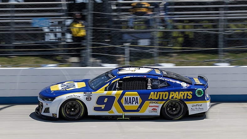 Apr 30, 2022; Dover, Delaware, USA; NASCAR Cup Series driver Chase Elliott (9) during qualifying for the DuraMAX Drydene 400 at Dover Motor Speedway. Mandatory Credit: Matthew OHaren-USA TODAY Sports