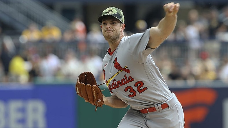 May 22, 2022; Pittsburgh, Pennsylvania, USA;  St. Louis Cardinals starting pitcher Steven Matz (32) delivers a pitch against the Pittsburgh Pirates during the first inning at PNC Park. Mandatory Credit: Charles LeClaire-USA TODAY Sports