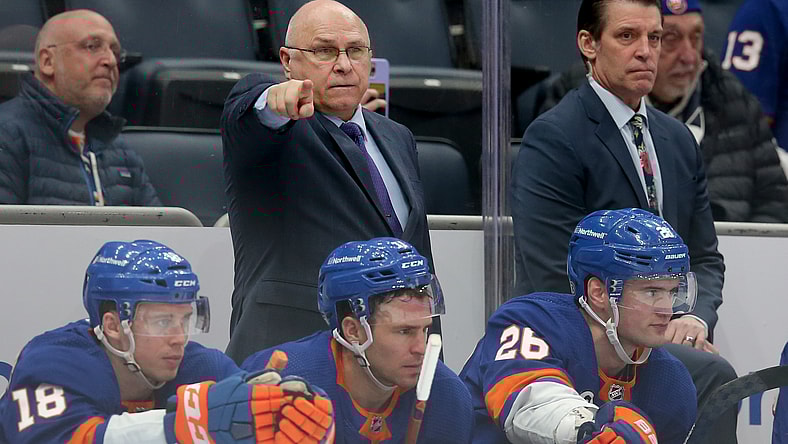 NHL: Los Angeles Kings at New York Islanders