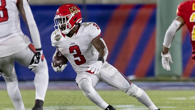 May 1, 2022; Birmingham, AL, USA; New Jersey Generals running back Trey Williams (3) runs against the Philadelphia Stars during the second half at Protective Park. Mandatory Credit: Vasha Hunt-USA TODAY Sports