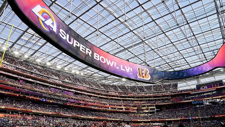 General view of the field as the Los Angeles Rams and the Cincinnati Bengals warm up before kickoff of Super Bowl 56, Sunday, Feb. 13, 2022, at SoFi Stadium in Inglewood, Calif.

Nfl Super Bowl 56 Los Angeles Rams Vs Cincinnati Bengals Feb 13 2022 0247

Syndication The Enquirer