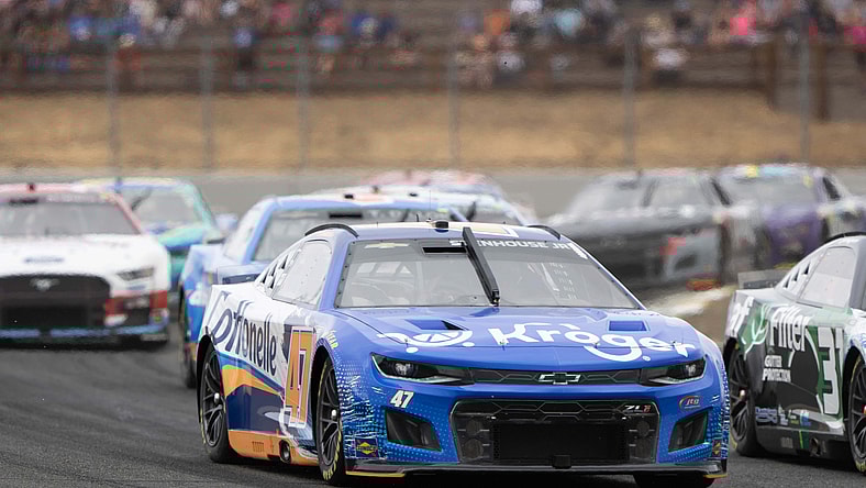 NASCAR: Toyota / Save Mart 350