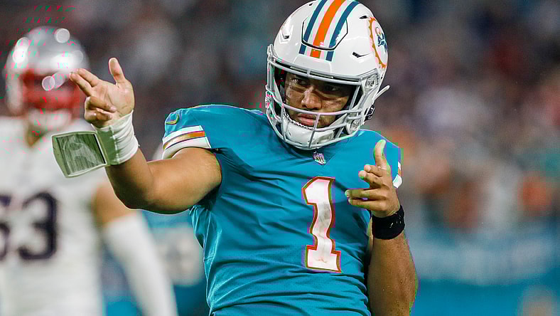 tyreek hill, Tua Tagovailoa, patrick mahomes