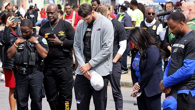 buffalo bills, supermarket shooting