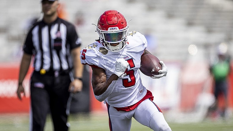 May 7, 2022; Birmingham, AL, USA; New Jersey Generals wide receiver KaVontae Turpin (5) runs the ball for a touchdown against the Pittsburgh Maulers during the first half at Protective Stadium. Mandatory Credit: Vasha Hunt-USA TODAY Sports