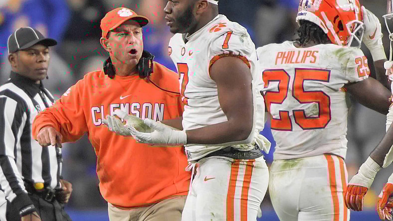 college football teams