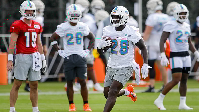 Miami-Dolphins-Sony-Michel