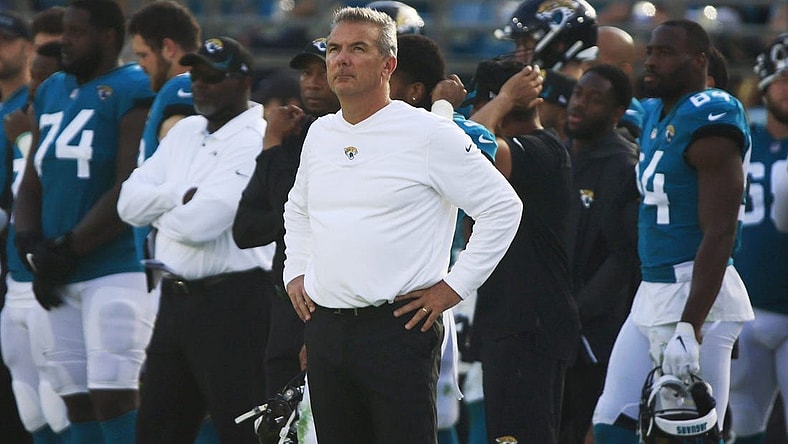 As time almost expires, Jacksonville Jaguars head coach Urban Meyer looks on to the clock during the fourth quarter at TIAA Bank Field Sunday, Nov. 21, 2021 in Jacksonville. The Jacksonville Jaguars hosted the San Francisco 49ers during a regular season NFL game. The 49ers defeated the Jaguars 30-10. [Corey Perrine/Florida Times-Union]

Jki Cp Jags 49ers 09