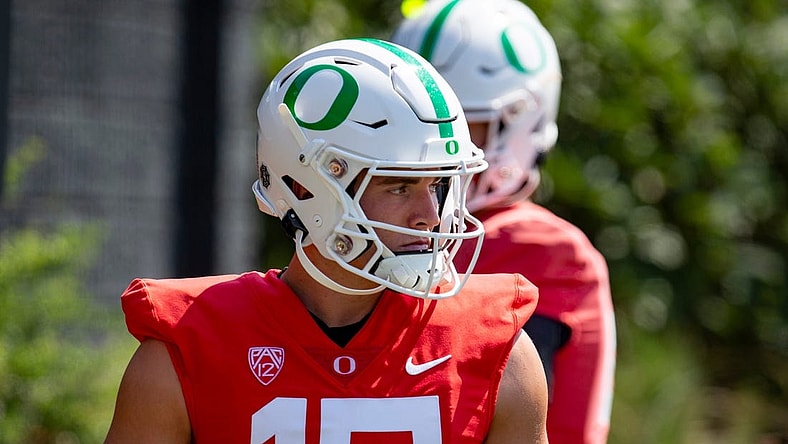 Oregon quarterback Bo Nix works out during practice on Aug. 19, 2022, in Eugene, Ore.

Syndication The Register Guard