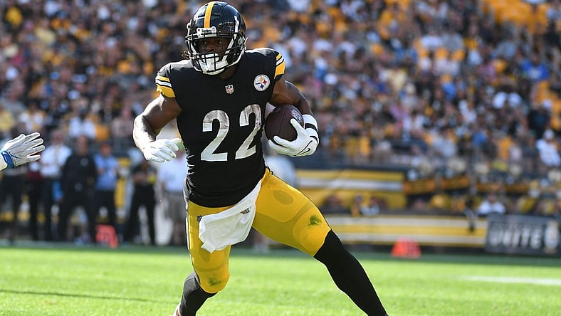 Aug 28, 2022; Pittsburgh, Pennsylvania, USA;  Pittsburgh Steelers running back Najee Harris (22) runs against the Detroit Lions during the first quarter at Acrisure Stadium. Mandatory Credit: Philip G. Pavely-USA TODAY Sports