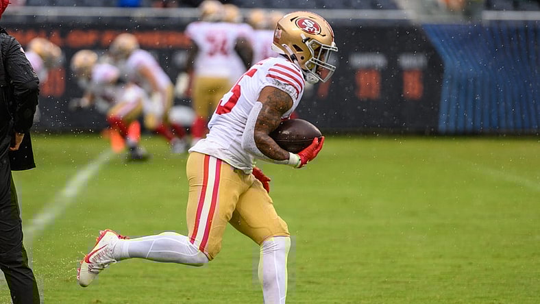 Sep 11, 2022; Chicago, Illinois, USA; San Francisco 49ers running back Elijah Mitchell (25) warms up before the game against the Chicago Bears at Soldier Field. Mandatory Credit: Daniel Bartel-USA TODAY Sports
