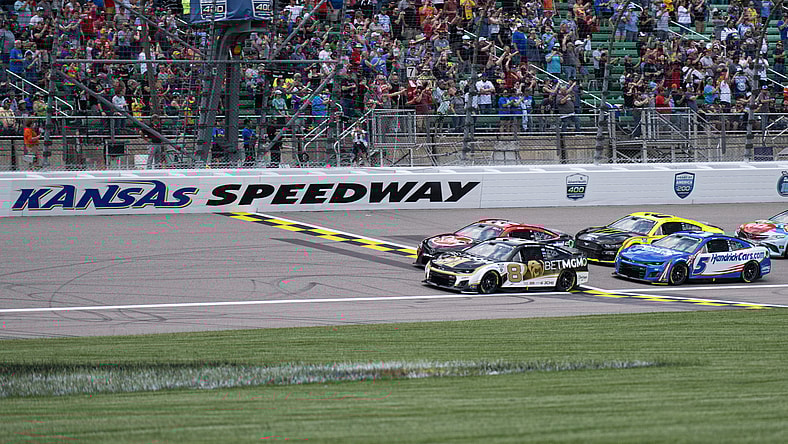 NASCAR: AdventHealth 400